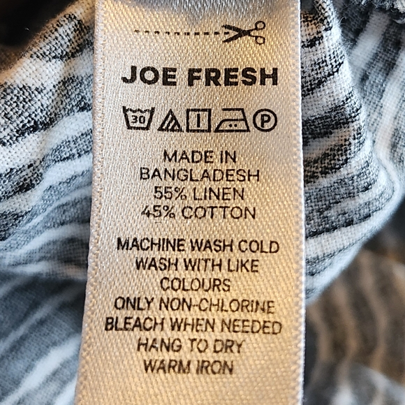 Cotton/Linen Striped Zebra Print Joe Fresh Shorts - Picture 4 of 5